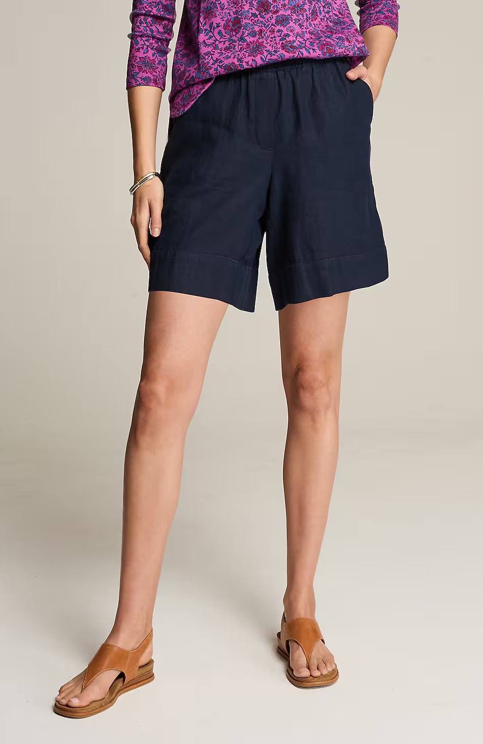 Linen Pull-On Shorts