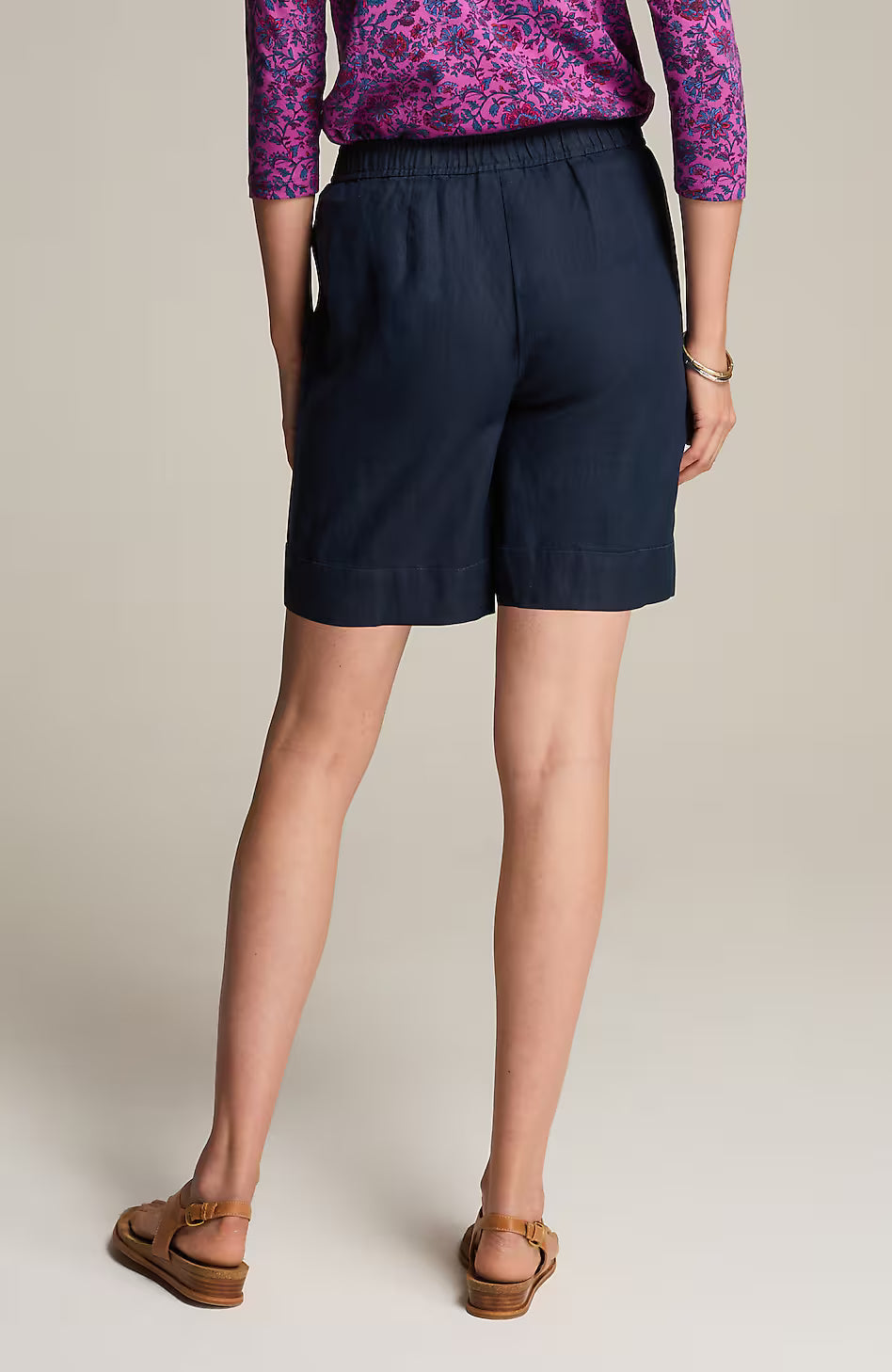 Linen Pull-On Shorts